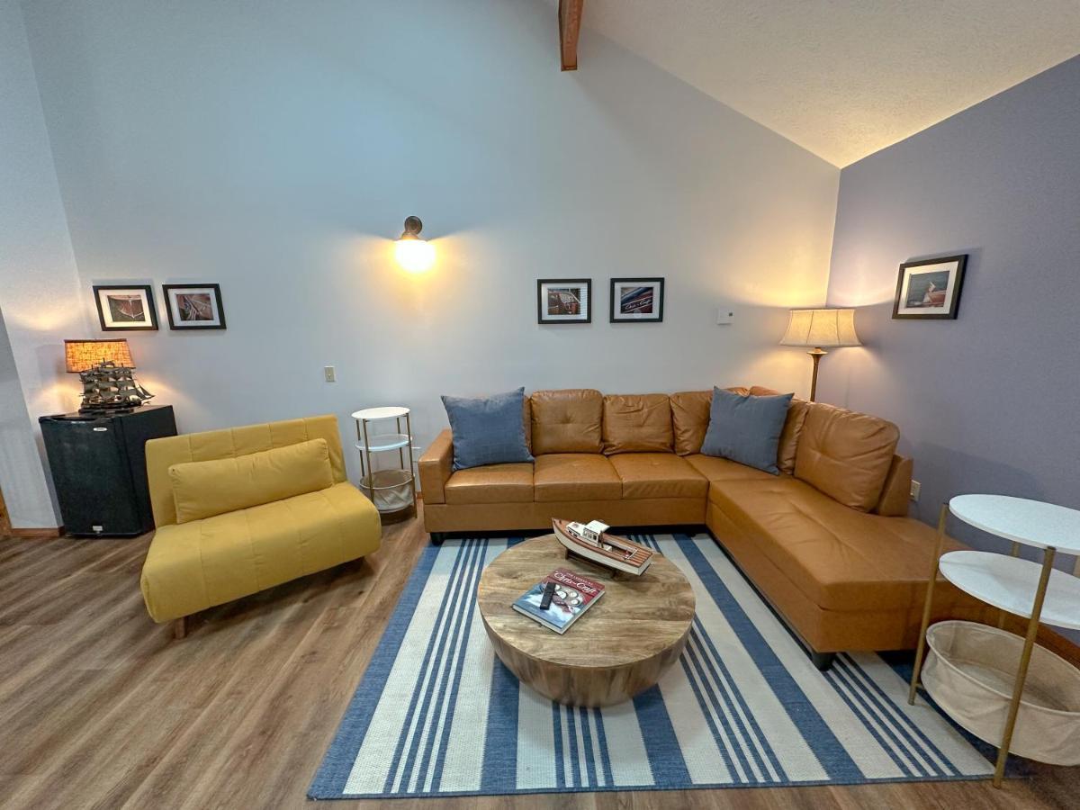 סנדוסקי Fun Family Home Near Cedar Point מראה חיצוני תמונה